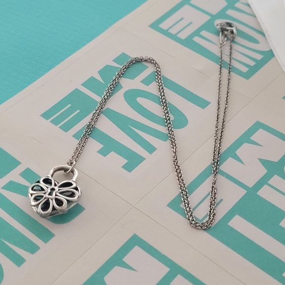 Tiffany &Co Filigree Heart Flower Padlock Pendant/necklace 16" - Picture 1 of 16
